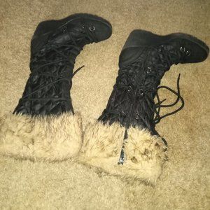 Brown fur black boots size 7 1/2